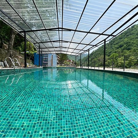 Dls Divine River Resort And Spa, Rishīkesh Zewnętrze zdjęcie