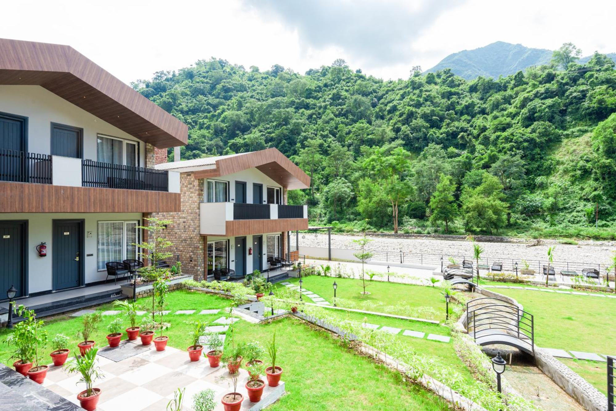 Dls Divine River Resort And Spa, Rishīkesh Zewnętrze zdjęcie