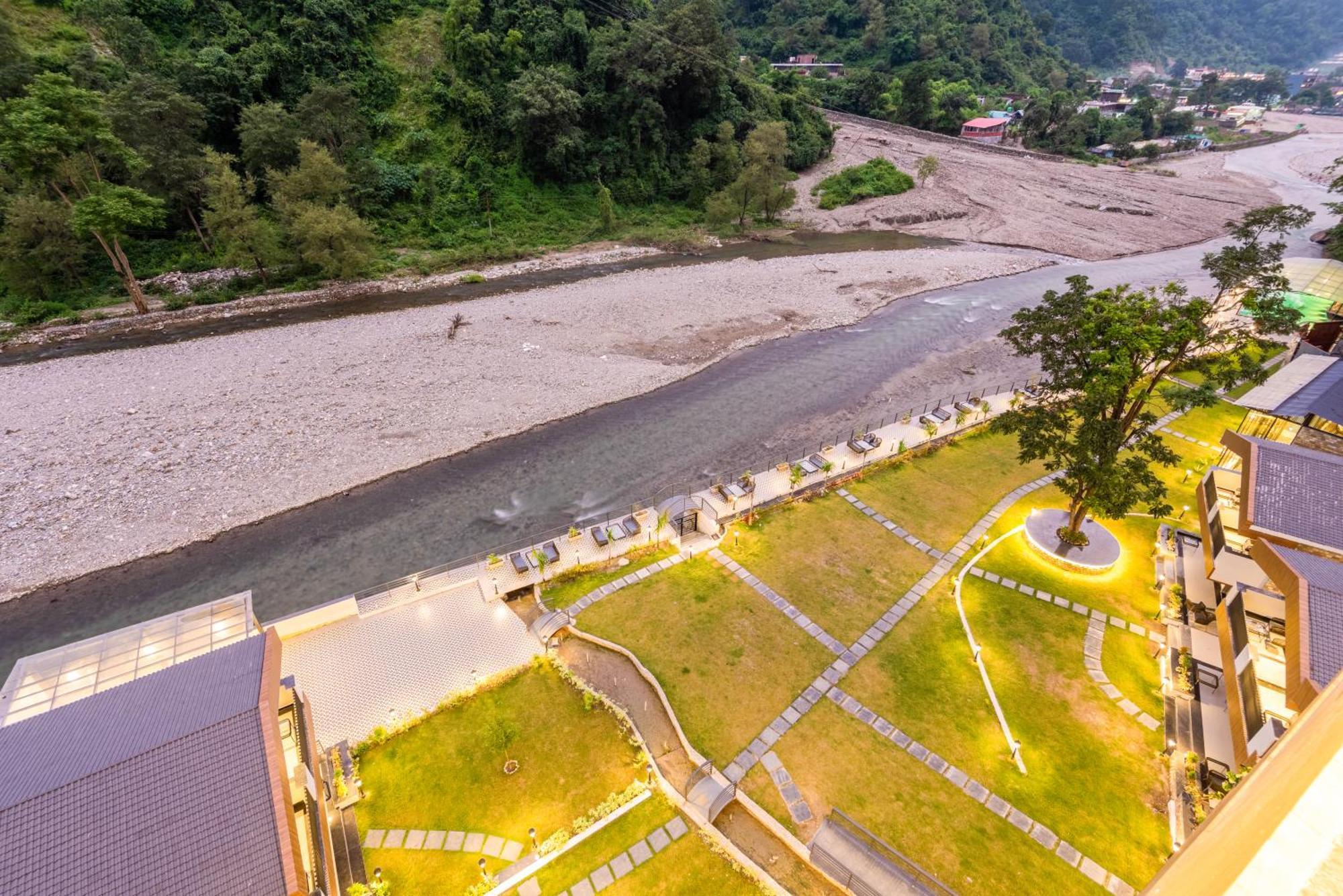 Dls Divine River Resort And Spa, Rishīkesh Zewnętrze zdjęcie